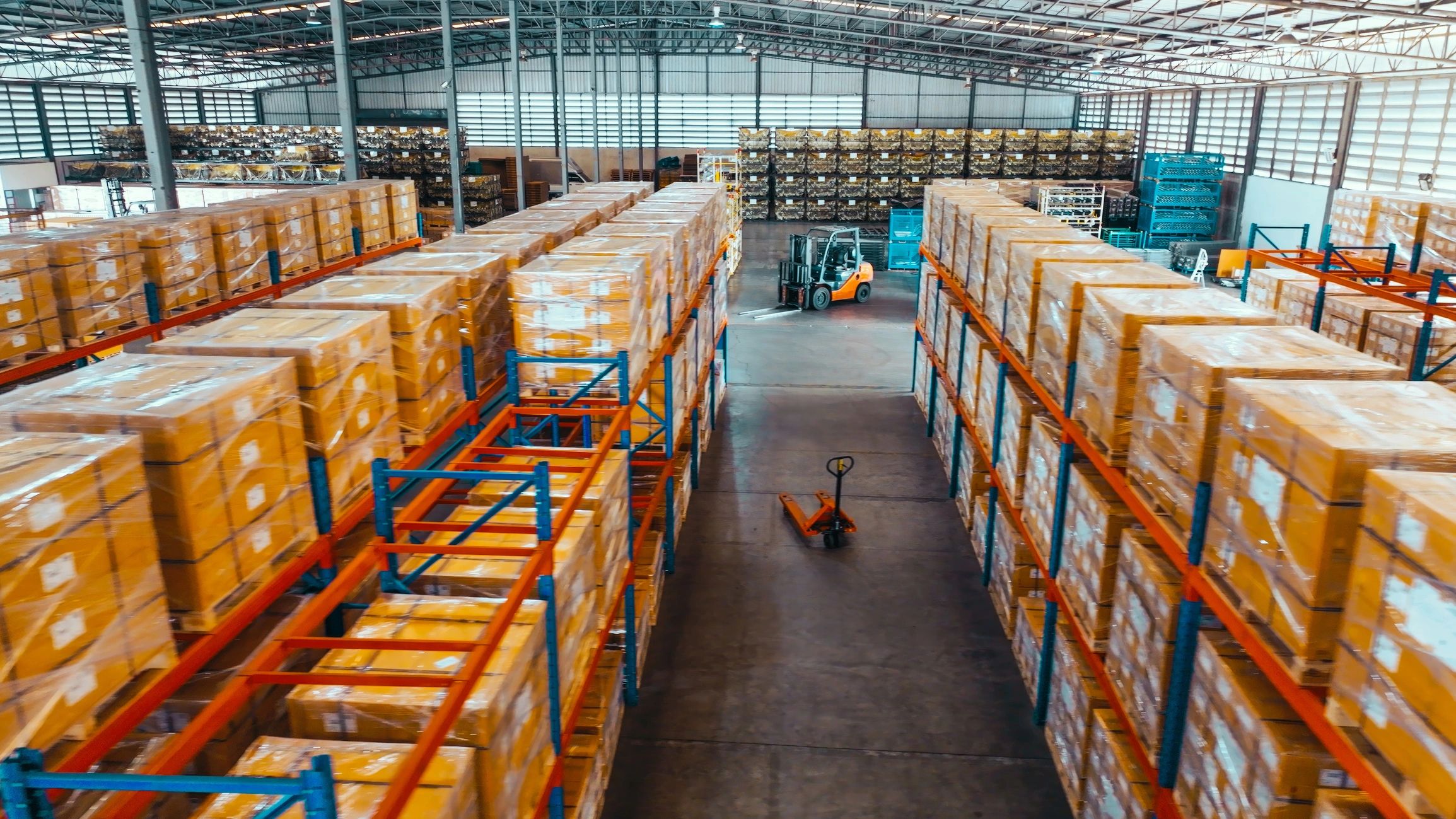Industrial warehouse storage for packaged goods